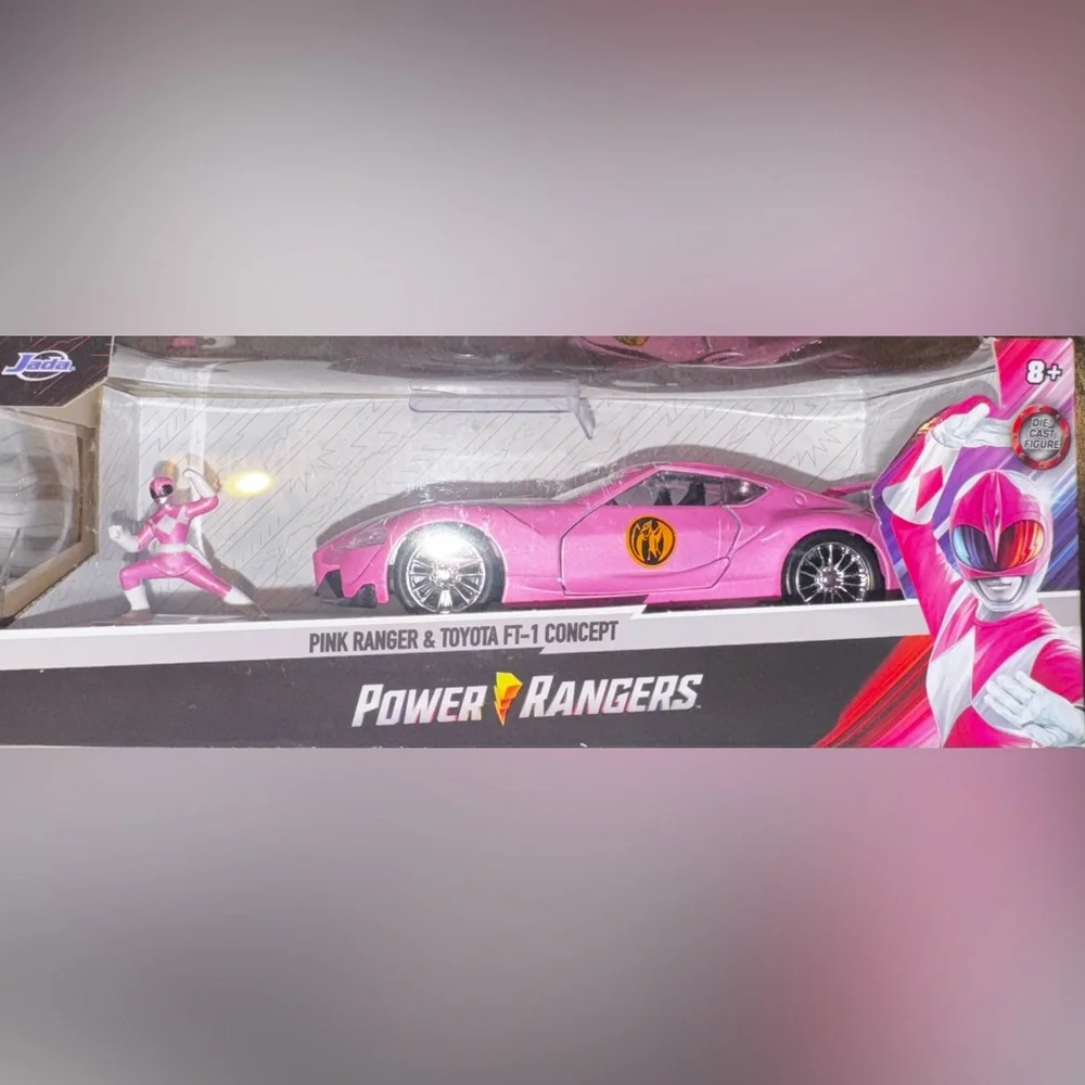 Jada Toys Toyota FT1 Concept Car Power Rangers Pink Ranger Figure Hasbro‎ 1/32
